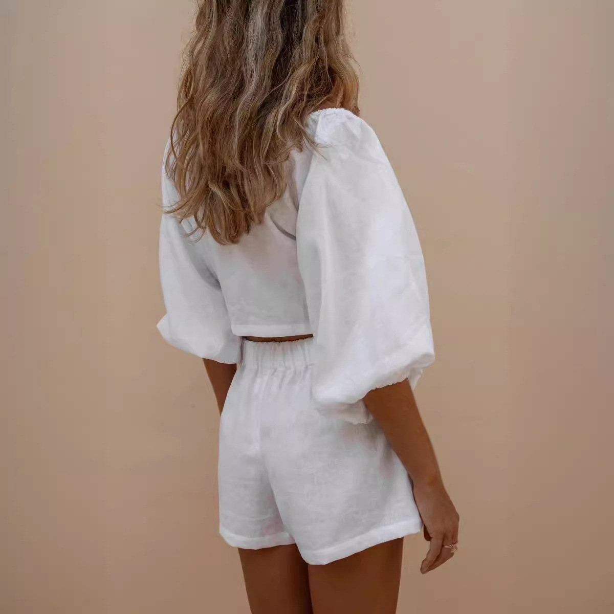 Puff Sleeve Lace Shorts Monoch - Monochrome Suit Set のレビューと価格