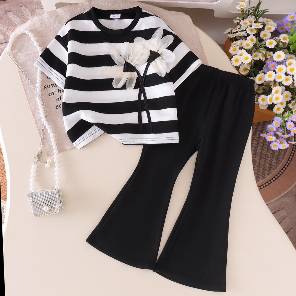 New Arrival Children Monochrom - Monochrome Suit Set のレビューと価格