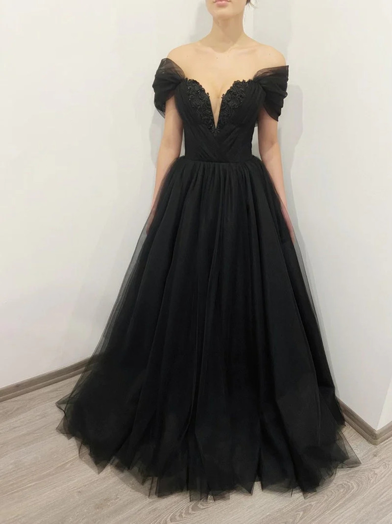 Customized Gothic Black Weddin - Women'S Gothic Formal Wear のレビューと価格