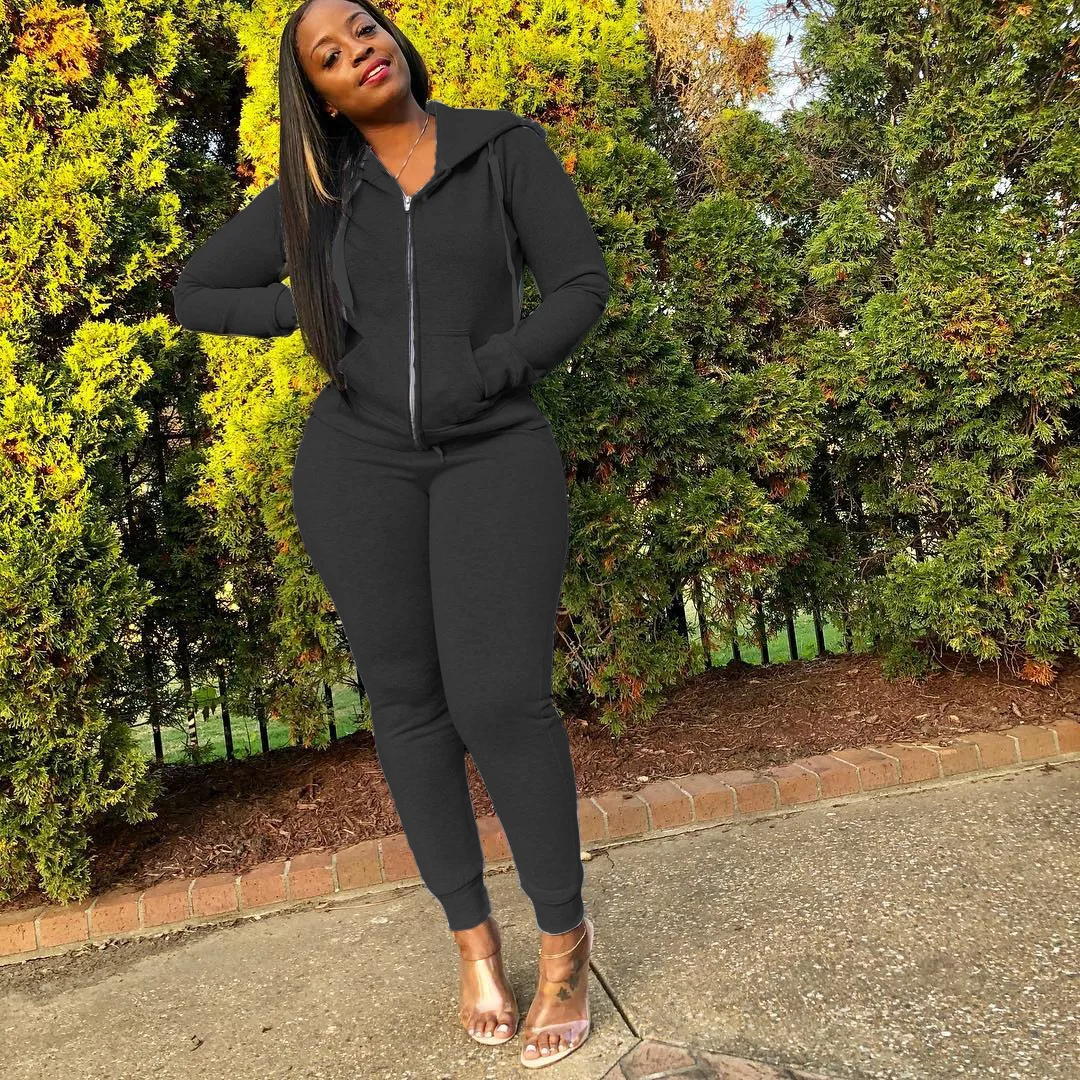 Monochrome Fleece Sports Suit  - Monochrome Suit Set のレビューと価格