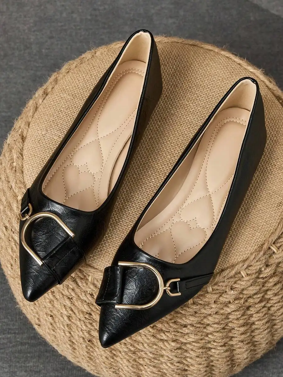 Elegant Women’s Black Pointed  - Women Formal Wear Shoes のレビューと価格