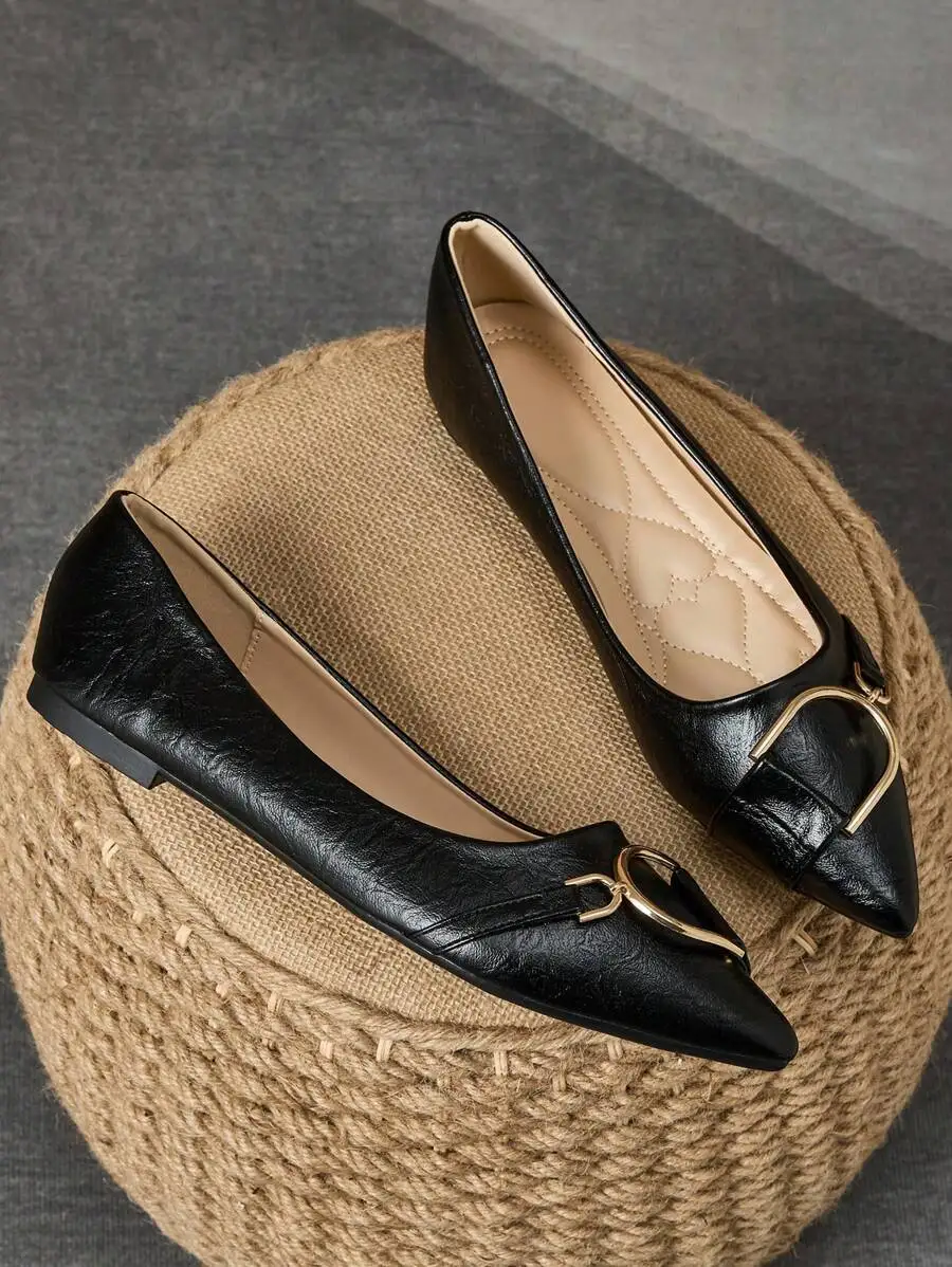 Elegant Women’s Black Pointed  - Women Formal Wear Shoes のレビューと価格